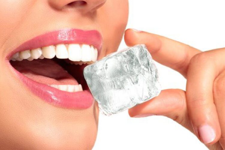 Bad Habits That Harm Your Teeth 1