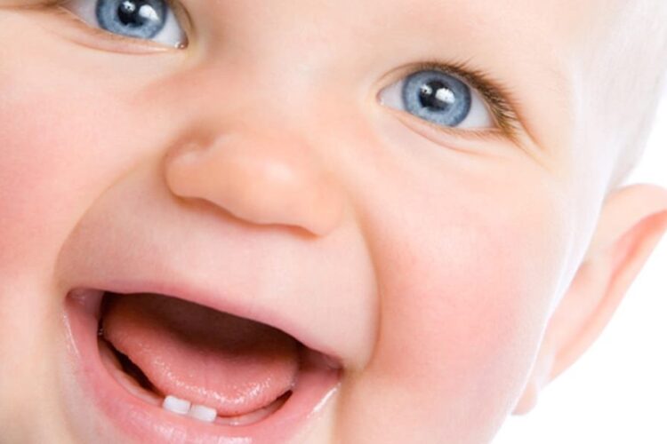 Teething And Its Symptoms